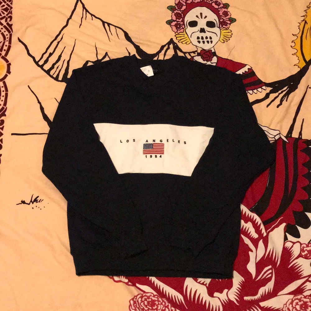 Brandy Melville sweater
